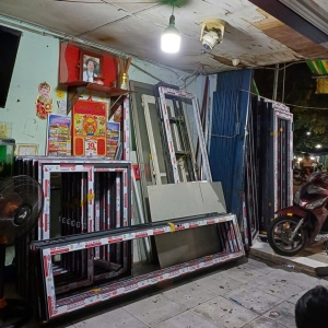 cua-nhom-kinh-binh-tan-giai-phap-hoan-hao-cho-khong-gian-hien-dai